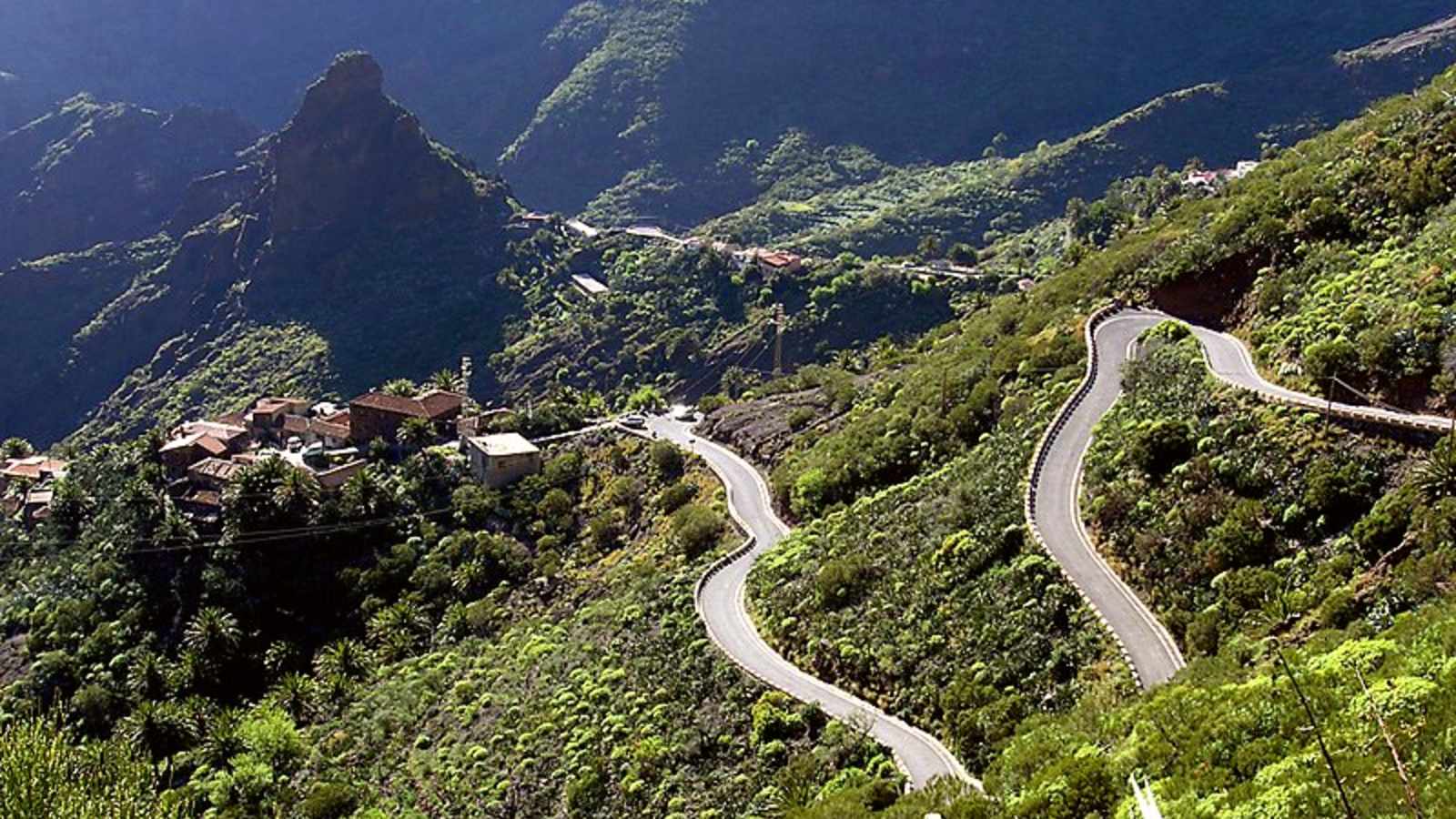 Winding-Road-to-Masca-min